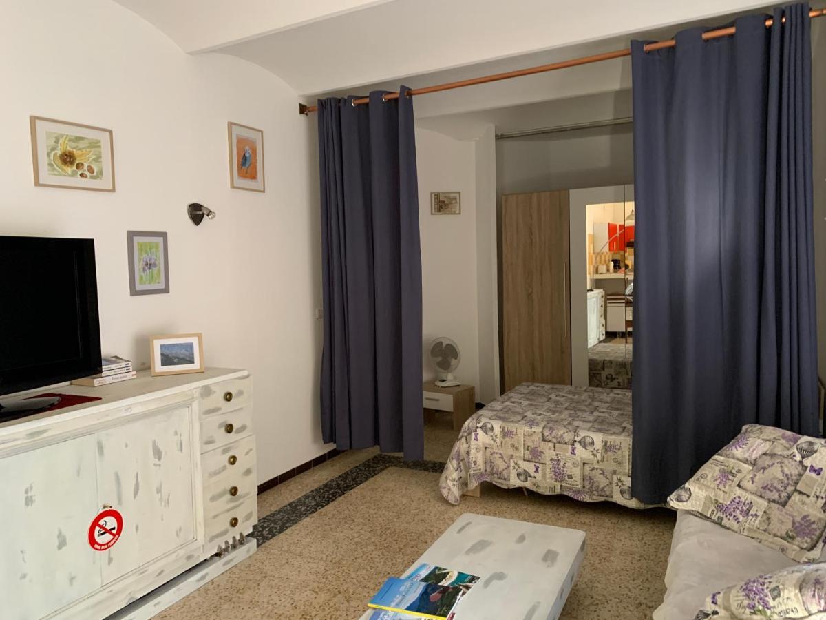 Cevennes Bessegeoises Apartment Besseges Exterior foto